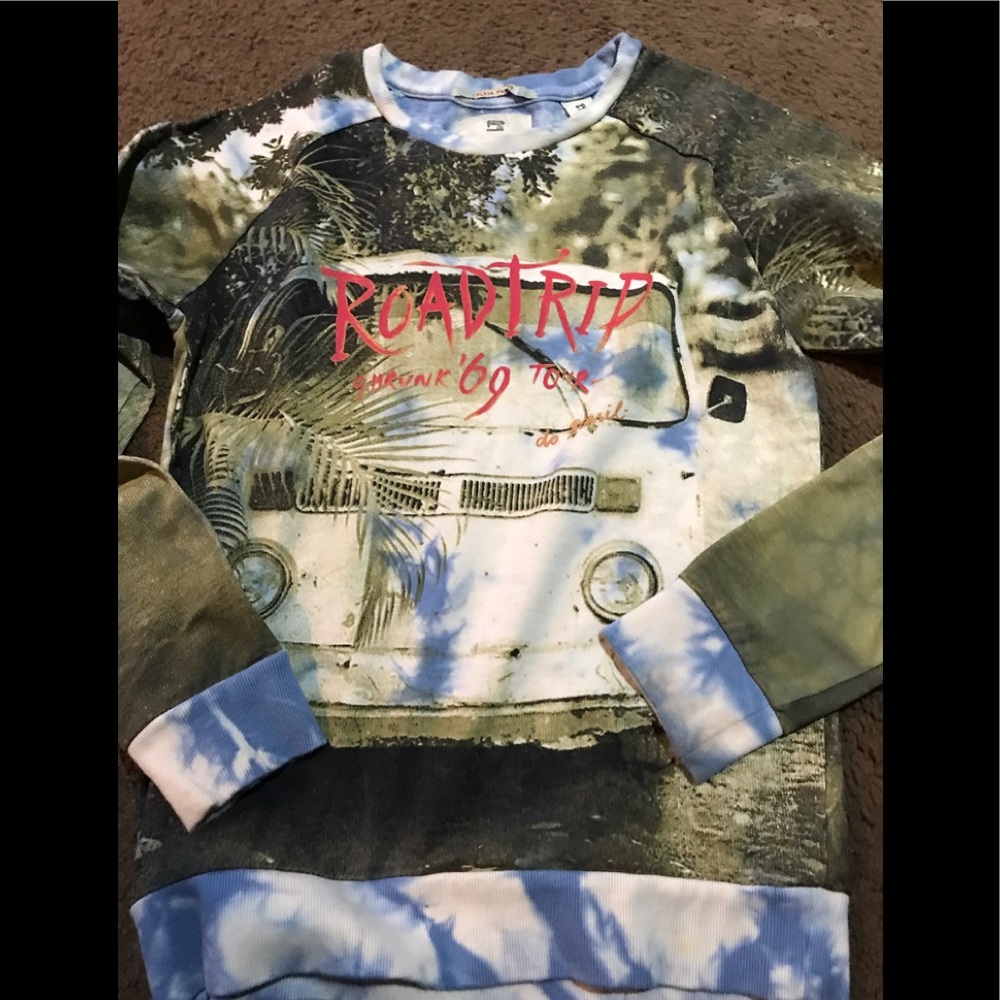Boys size 10 light weight sweatshirt by scotch shrunk